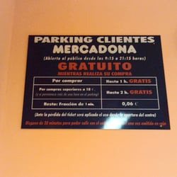 Mercadona - Precios por usar el aparcamiento privado.