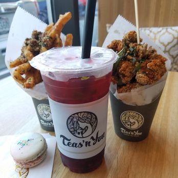 Teas'n You - Unicorn macaron, large herbal hibiscus sweetness level 2, basil popcorn chicken, & garlic truffle fries :D - Bubble Tea Near Me - Vienna, Virginia