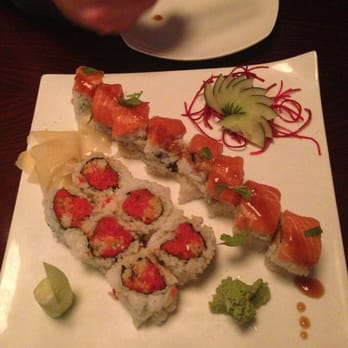 Sushi Taro - Spicy tuna and salmon avocado - Japanese Near Me - Mount Pleasant, South Carolina Sushi Taro - Spicy tuna and salmon avocado - Japanese Near Me - Mount Pleasant, South Carolina