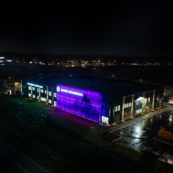 Summit Orthopedics - Clinic at night