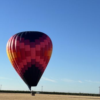 Yolo Ballooning Adventures - Neighbor ballon - Hot Air Balloons Near Me - Dixon, California Yolo Ballooning Adventures - Neighbor ballon - Hot Air Balloons Near Me - Dixon, California