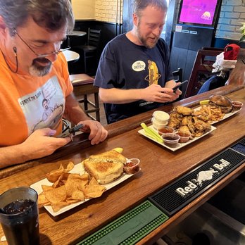 Oaklyn Manor Bar & Grill - Philadelphia Cheesesteak Adventure - Bars Near Me - Oaklyn, New Jersey