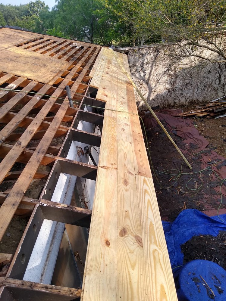 Slide of R Rodriguez Roofing