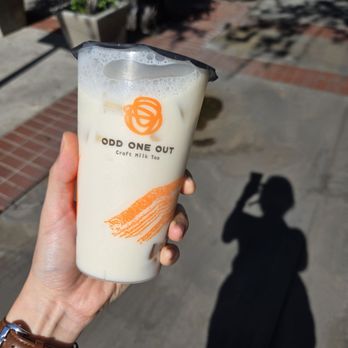 Odd One Out Tea Pasadena - Hokkaido Soba Milk Tea - Bubble Tea Near Me - Pasadena, California