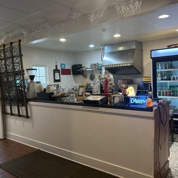 Joney Cafe - Custom Cakes Near Me - Brookfield, Wisconsin Joney Cafe - Custom Cakes Near Me - Brookfield, Wisconsin