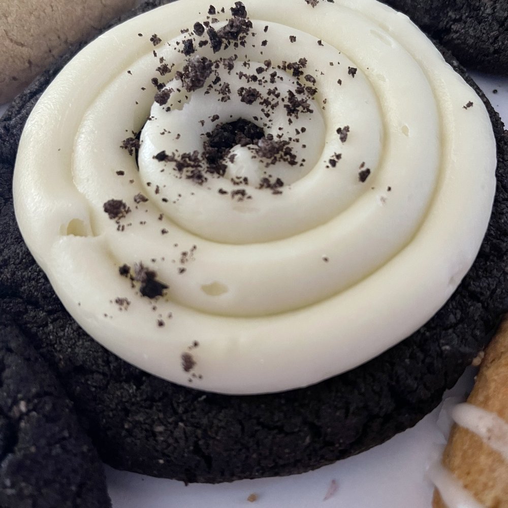 Crumbl - Middletown - Cookies & Cream - Bakeries Near Me - Louisville, Kentucky