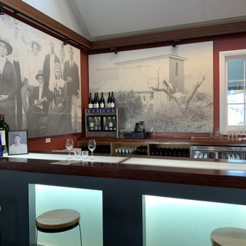 Audrey Wilkinson Vineyard - Wineries Near Me - Pokolbin, NSW