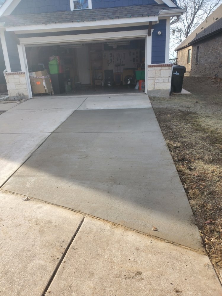 Slide of MAC Contractor