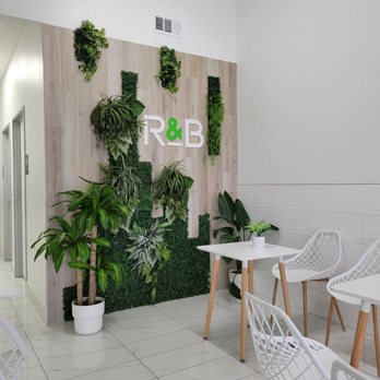 R&B Tea - Cute greenery wall with logo - Bubble Tea Near Me - Garland, Texas R&B Tea - Cute greenery wall with logo - Bubble Tea Near Me - Garland, Texas