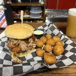 "Piggie Smalls burger and Shrooms" (deep fried mushrooms) "Piggie Smalls burger and Shrooms" (deep fried mushrooms)