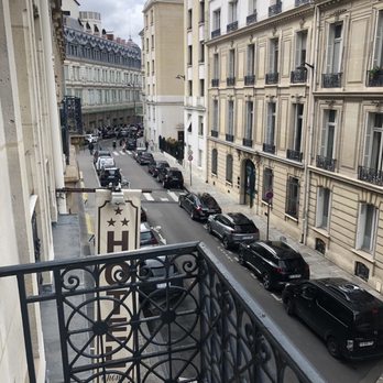 Le Petit Chomel - View from the balcony - Hotels Near Me - Paris, 75