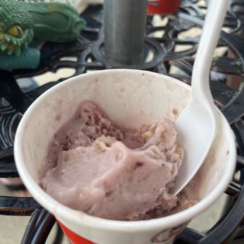 Bates Ice Cream - Nondairy Betty Açaí (oat milk) flavor - Ice Cream & Frozen Yogurt Near Me - Indianapolis, Indiana