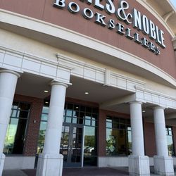 Barnes & Noble Booksellers