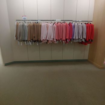 Macy's - Department Stores Near Me - Fairfax, Virginia