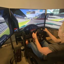 Flightdeck RogueRacing - Pedal to the Metal