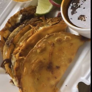 El Jardin - Two chicken and two beef Birria tacos with consome - Mexican Near Me - Passaic, New Jersey El Jardin - Two chicken and two beef Birria tacos with consome - Mexican Near Me - Passaic, New Jersey