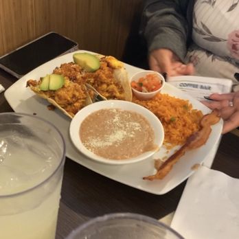 Broken Yolk Cafe - Breakfast & Brunch Near Me - Orange, California