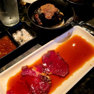 Tokio Pub by null