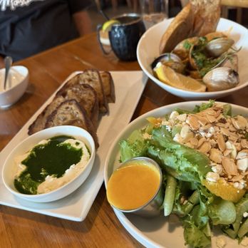 Butler's Pantry - Breakfast & Brunch Near Me - Stowe, Vermont