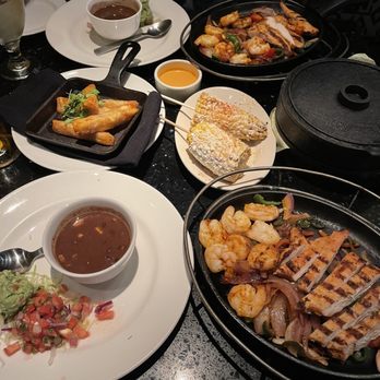 Sinigual - Fajitas, street corn, yuca fries - Mexican Near Me - Manhattan, New York Sinigual - Fajitas, street corn, yuca fries - Mexican Near Me - Manhattan, New York