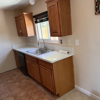 Stallings Home Repair - Installed new cabinets and quartz counter tops! - Flooring Near Me Stallings Home Repair - Installed new cabinets and quartz counter tops! - Flooring Near Me