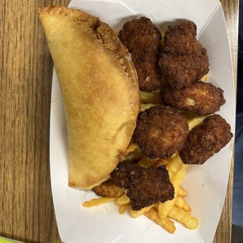 3DX - Chicken bites, pastelillo, and fries - Food Trucks Near Me - Columbus, Ohio