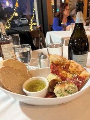 Piccolo Mondo Italian Restaurant by null