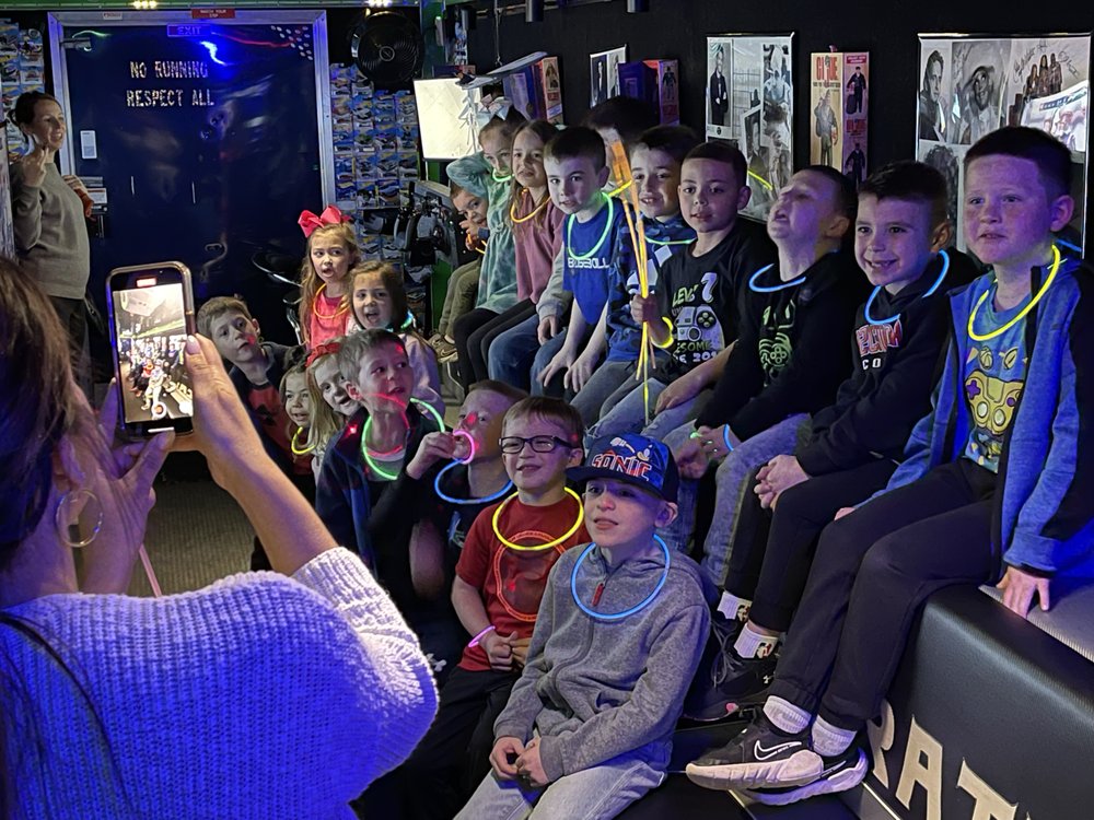 SUPER GAME TRAILER Updated October 2024 92 Photos Wyomissing, Pennsylvania Game Truck