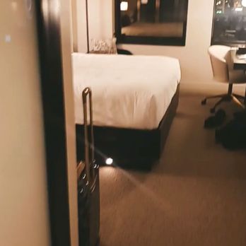 Arlo Chicago - Room - Hotels Near Me - Chicago, Illinois