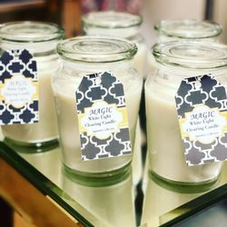 Magic original clearing candle, vanilla scent