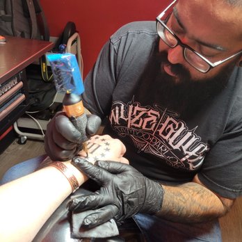Wyze Guyz Tattoo Parlor - Tattoo Near Me - El Paso, Texas