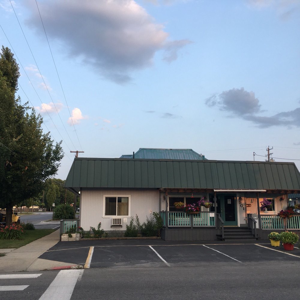 K2 Motel - Sheldon is very helpful with any questions you may have - Hotels Near Me - Sandpoint, Idaho K2 Motel - Sheldon is very helpful with any questions you may have - Hotels Near Me - Sandpoint, Idaho