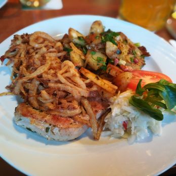 Kartoffelkiste - Mächtiges Holzfäller Steak - German Near Me - Berlin, BE