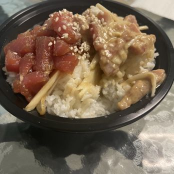 Sweet Corner Cafe - Poki bowl: fresh hot delicious rice with local style & creamy wasabi - delish! - Comfort Food Near Me - Aiea, Hawaii