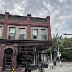 The cafe from outside