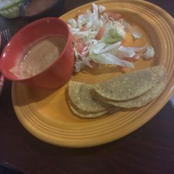 Gecko's at Lake Texoma - Lil ah tacos, this needs to go on the kids menu immediately!!!!