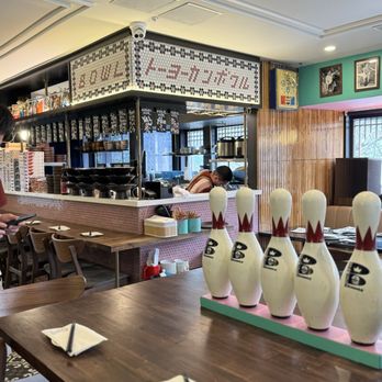 Toyokan Bowl - inside - Japanese Near Me - Vancouver, British Columbia