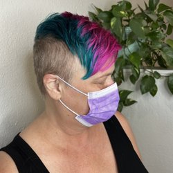 Divine Hair Design