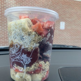 The Juice House - This is in the car after I left you can see the big empty space at the top - Juice Bars & Smoothies Near Me - Garwood, New Jersey The Juice House - This is in the car after I left you can see the big empty space at the top - Juice Bars & Smoothies Near Me - Garwood, New Jersey