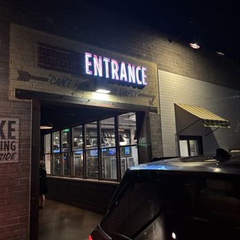 Culinary Dropout - New American Near Me - Phoenix, Arizona