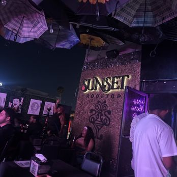 Sunset Rooftop - Hookah Bars Near Me - Los Angeles, California Sunset Rooftop - Hookah Bars Near Me - Los Angeles, California