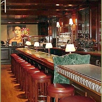 The Remington Bar - Bars Near Me - Houston, Texas