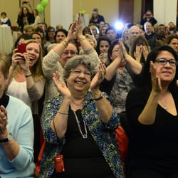 Daily Herald - The crowd cheers on Daily Herald Fittest Loser contestants