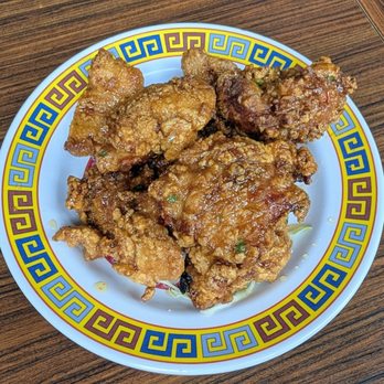 Eem - Sweet and sour fried chicken - Cocktail Bars Near Me - Portland, Oregon Eem - Sweet and sour fried chicken - Cocktail Bars Near Me - Portland, Oregon