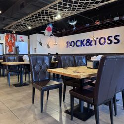 Rock & Toss Crab House
