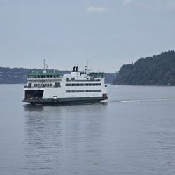 Ruston Way Waterfront - Relaxing here to watch the ferry