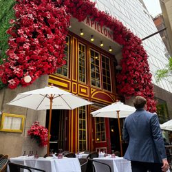 Papillon Bistro & Bar