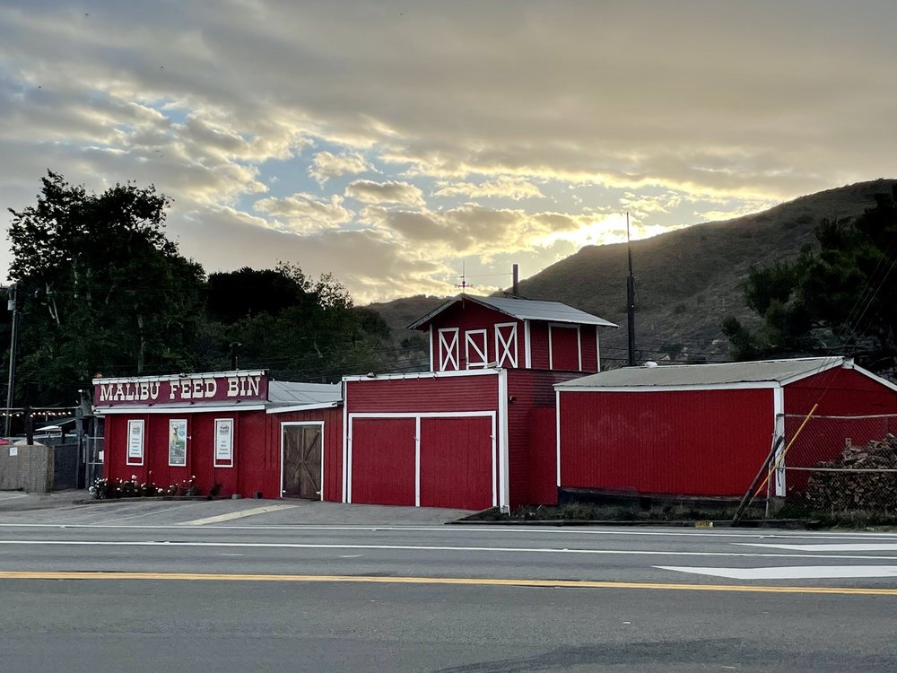 MALIBU FEED BIN 75 Photos & 47 Reviews 3931 S Topanga Canyon Blvd