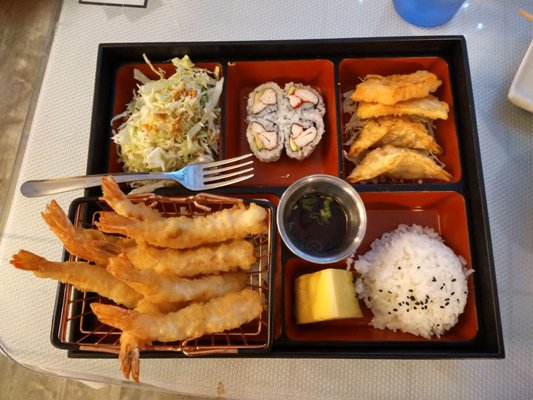 KitzMo Sushi Teriyaki and Bento by null
