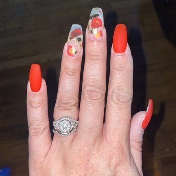 Signature Nails - Nail Salons Near Me - Eagan, Minnesota